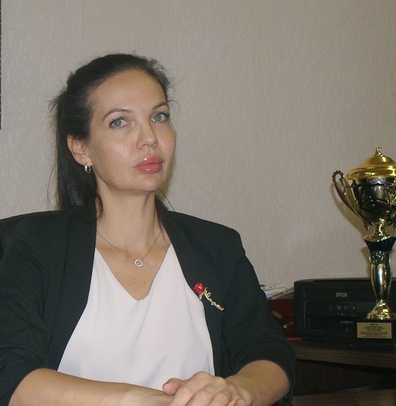 Нечаева Елена Викторовна, директор МАОУ СОШ №84