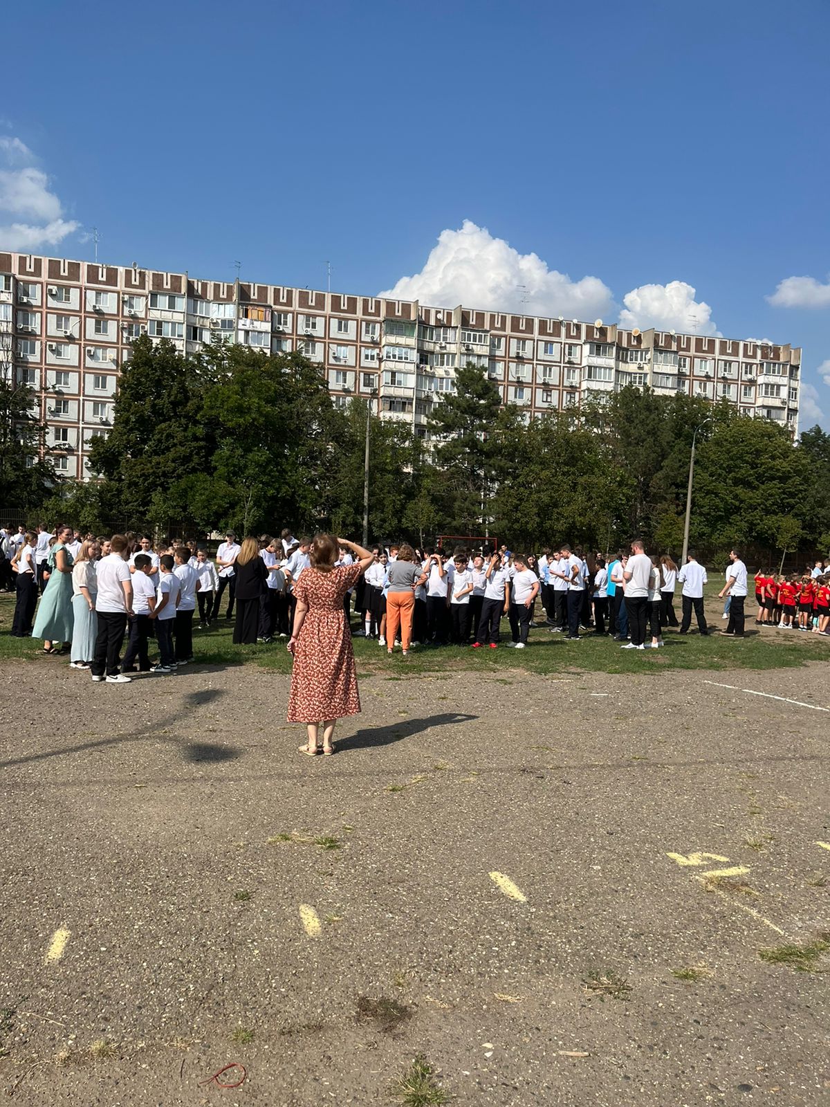 В школе прошла плановая эвакуация.